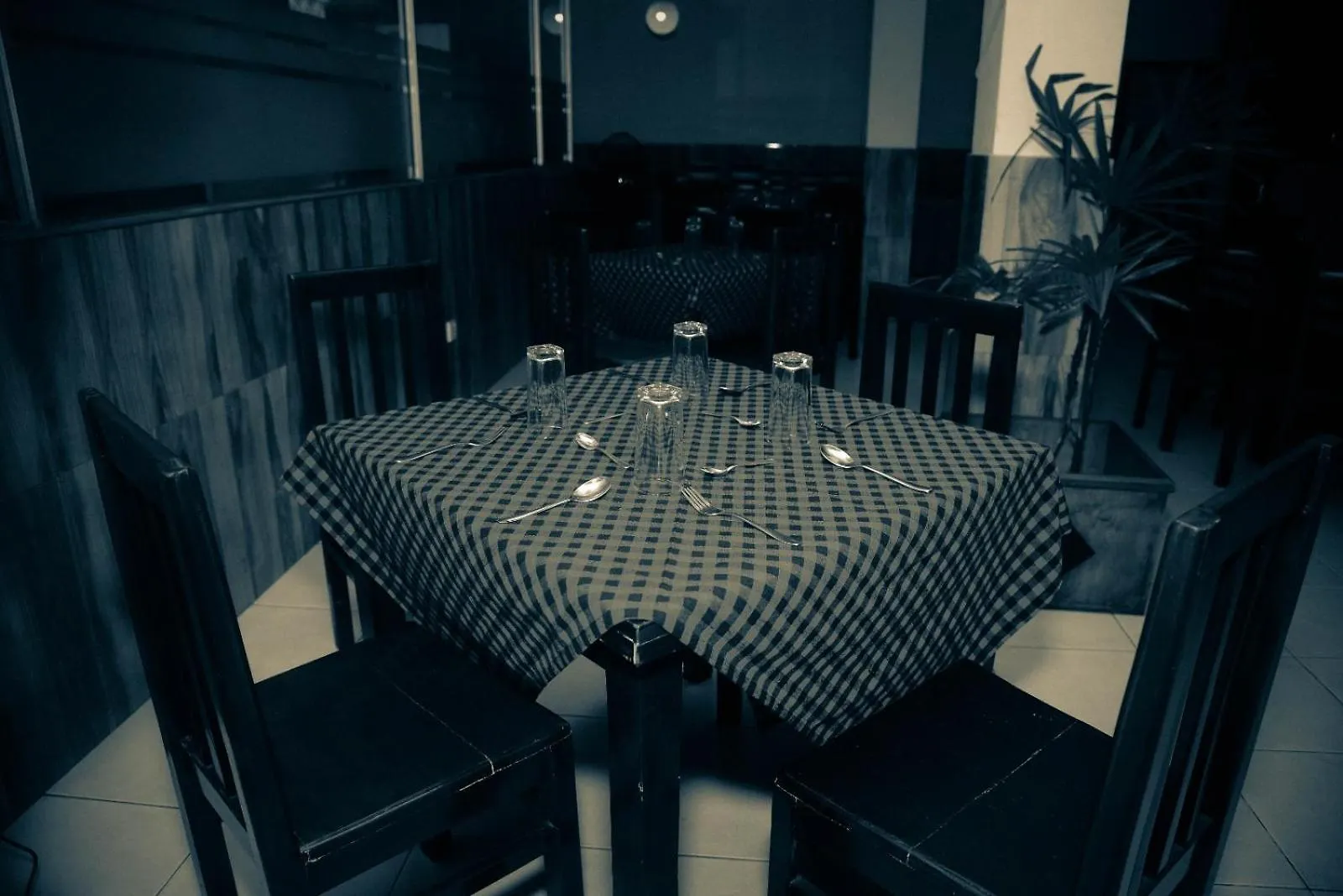 Taprobane Hotel & Cafe Kandy