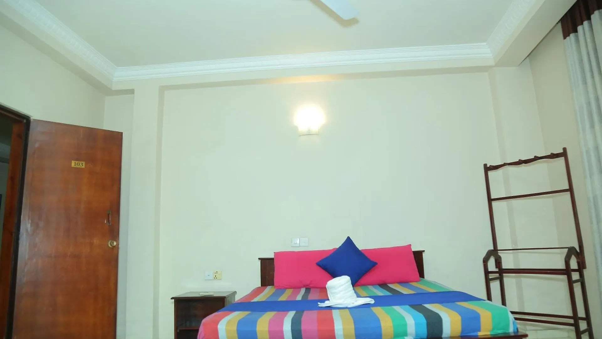 Taprobane Hotel & Cafe Κάντι 0*,  Σρι Λάνκα