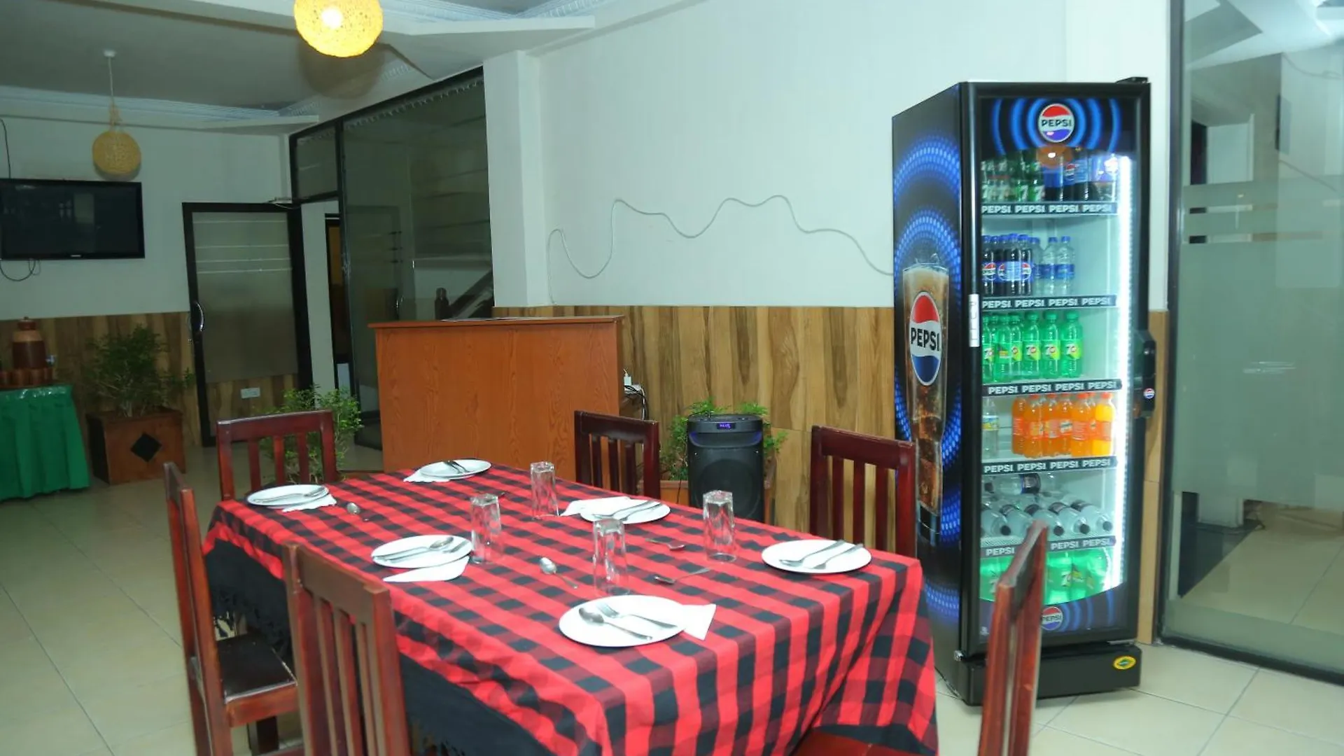 Taprobane Hotel & Cafe Κάντι 0*,